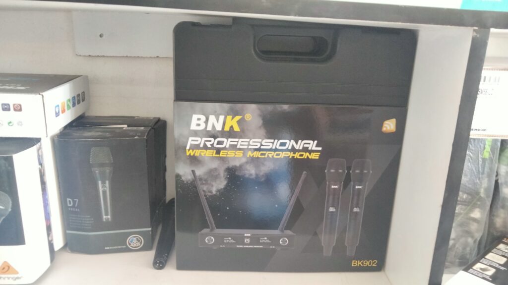 bnk bk902 wireless microphone